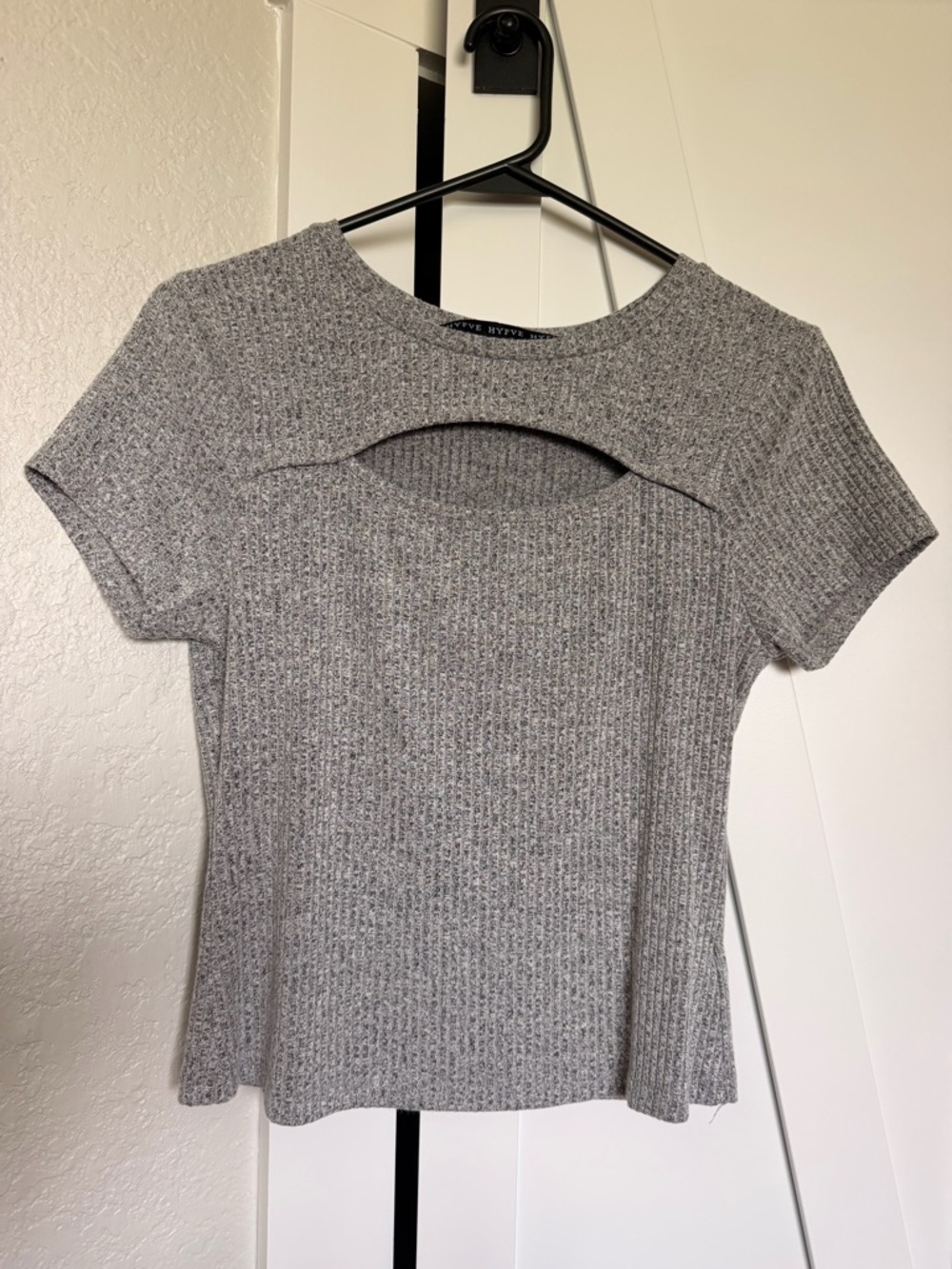 HYFVE Gray Ribbed Short Sleeve Cutout Top